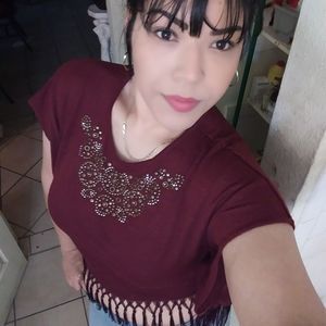 Meet your Posher, Monica